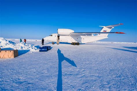 fly to antarctica tours